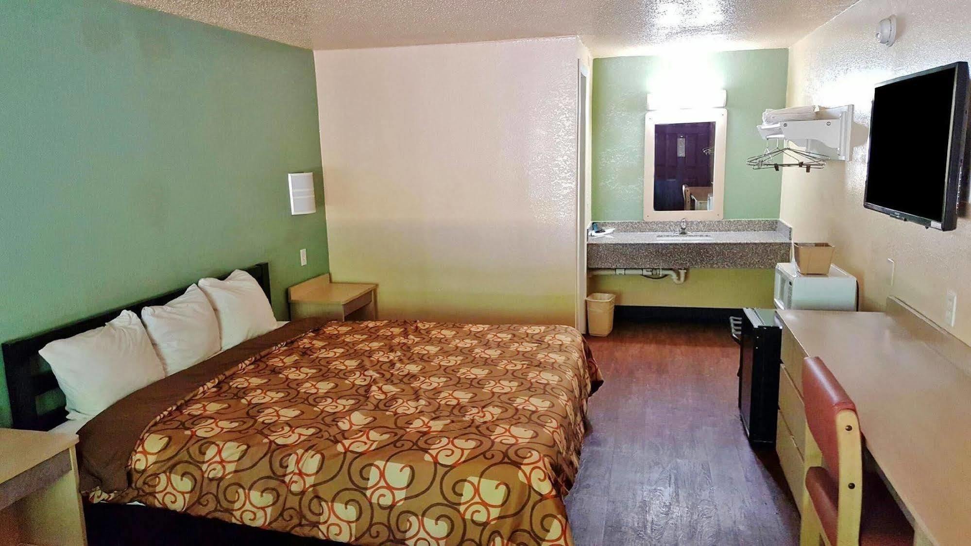 Mentor Home Inn And Suites Exteriér fotografie
