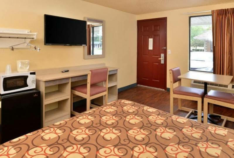 Mentor Home Inn And Suites Exteriér fotografie